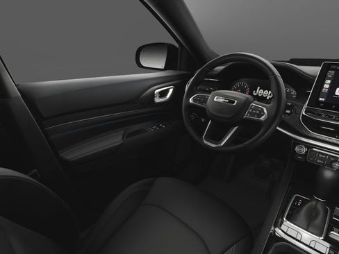 New 2026 Jeep Compass Limited image 8