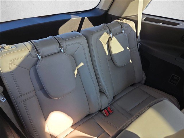 Used 2024 Lincoln Aviator Reserve w/ Equipment Group 201A RWD image 20