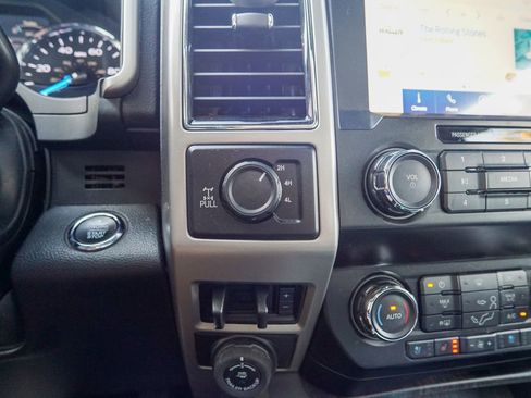 Used 2020 Ford F250 Lariat w/ Lariat Ultimate Package image 29