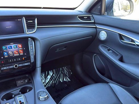 Certified 2025 INFINITI QX50 Luxe image 14