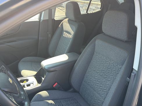 Used 2023 Chevrolet Equinox LT image 14