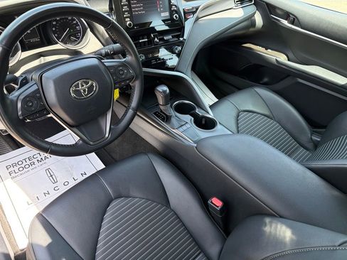 Used 2023 Toyota Camry SE FWD image 19