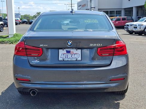 Used 2018 BMW 320i xDrive Sedan w/ Convenience Package AWD/4WD image 6