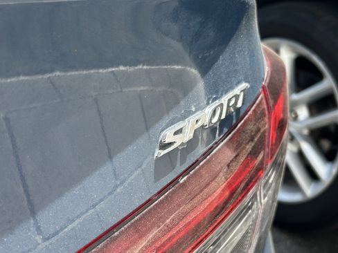 Used 2025 Honda Civic Sport image 4