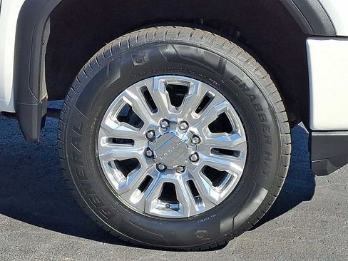 Used 2022 GMC Sierra 2500 Denali w/ Denali Ultimate Package image 8