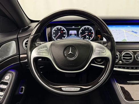 Used 2017 Mercedes-Benz S 550 4MATIC Sedan image 11