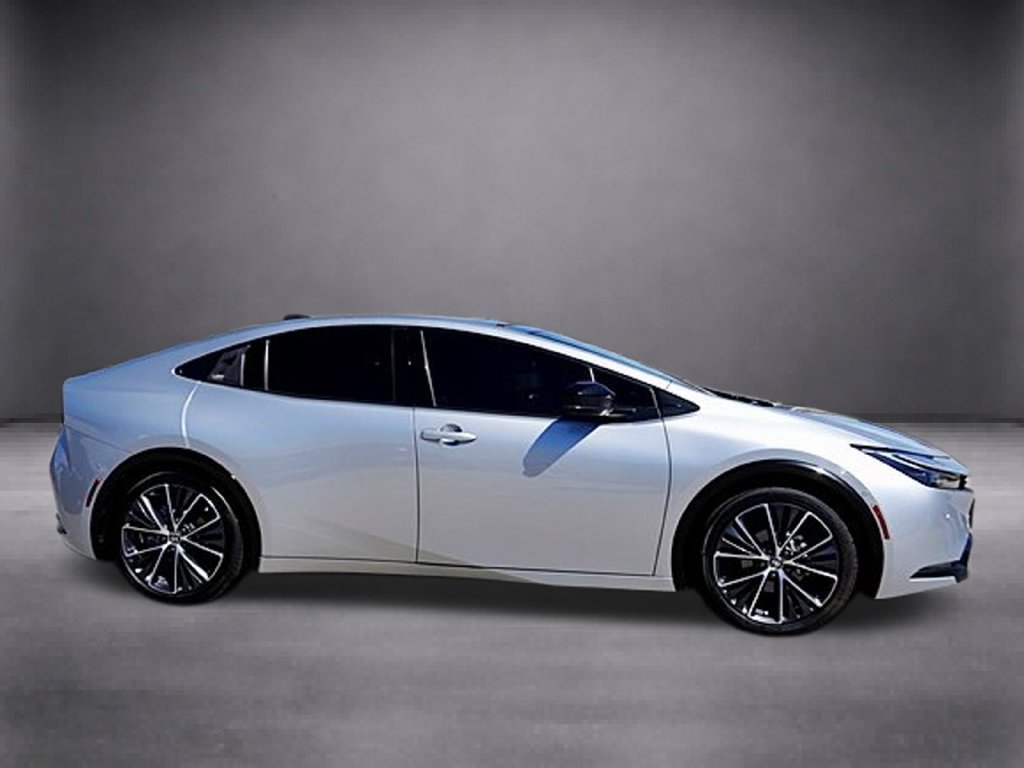 Used 2024 Toyota Prius Limited w/ Limited Premium Package FWD image 3