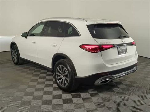 Used 2026 Mercedes-Benz GLC 300 4MATIC image 3