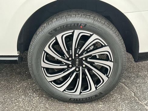 New 2026 Lincoln Navigator Black Label image 23