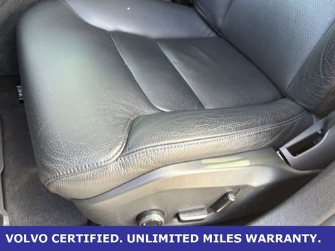 Certified 2024 Volvo S60 B5 Plus w/ Climate Package image 29