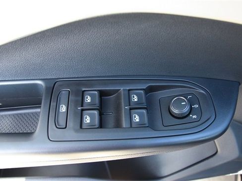 New 2026 Volkswagen Taos S image 13