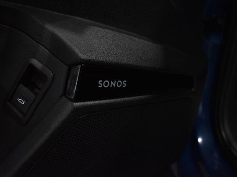 Used 2025 Audi RS 3 w/ RS Technology Package image 40