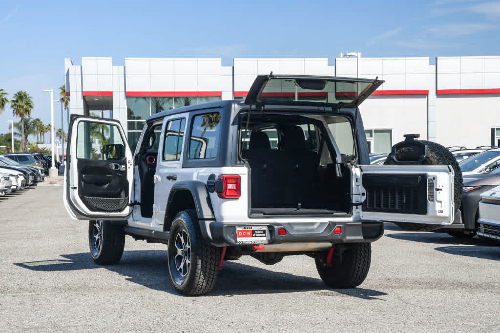 Used 2021 Jeep Wrangler Unlimited Rubicon w/ Safety Group AWD/4WD image 32