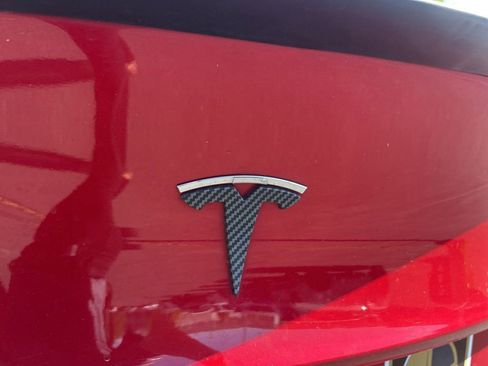Used 2023 Tesla Model Y Long Range AWD/4WD image 15