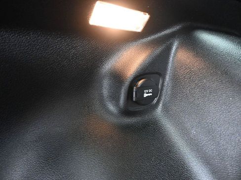 Used 2022 Jeep Cherokee Trailhawk w/ Premium Leather Package image 45