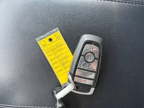 Used 2024 Ford Edge SEL w/ Convenience Package AWD/4WD image 14