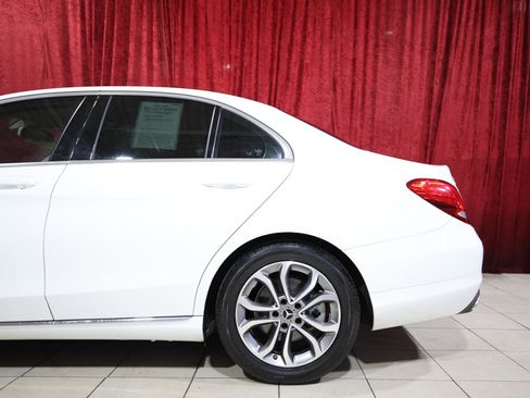 Used 2018 Mercedes-Benz C 300 Sedan image 6