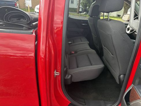 Used 2017 GMC Sierra 1500 SLE w/ SLE Value Package AWD/4WD image 14