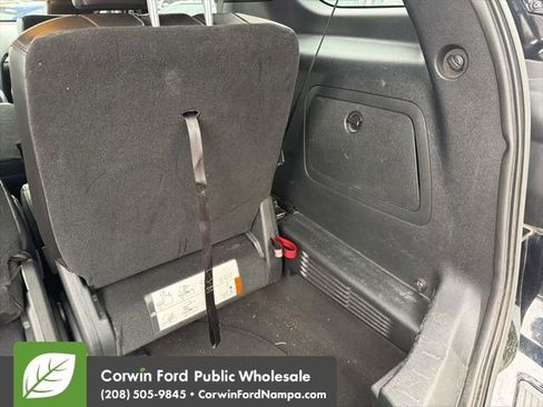 Used 2018 Ford Explorer XLT w/ Equipment Group 202A image 33