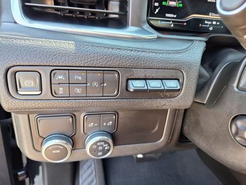 Used 2023 GMC Yukon XL Denali w/ LPO, Floor Liner Package image 25