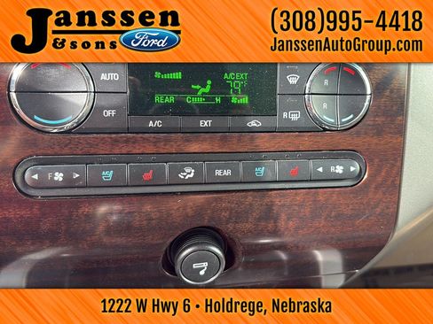 Used 2013 Ford Expedition EL XLT AWD/4WD image 18
