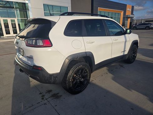 Used 2022 Jeep Cherokee Trailhawk w/ Trailer Tow Group image 3