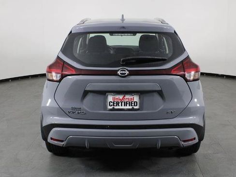 Certified 2023 Nissan Kicks SV FWD image 11
