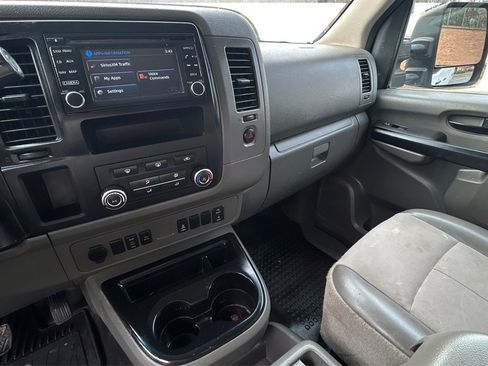 Used 2016 Nissan NV 2500 SV w/ Technology Package image 23