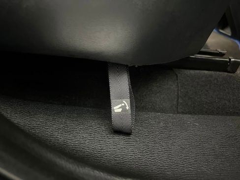 Used 2023 Mitsubishi Outlander SE image 19