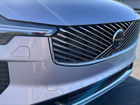 New 2026 Volvo XC90 B5 Plus w/ Protection Package image 34