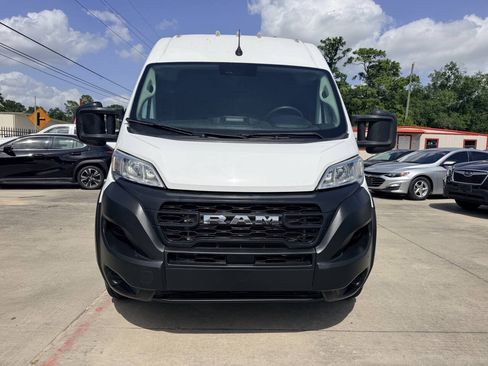 Used 2023 RAM ProMaster 2500 FWD image 3