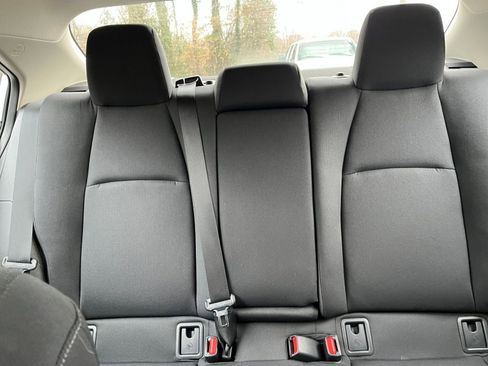 Used 2025 Toyota Corolla LE image 36