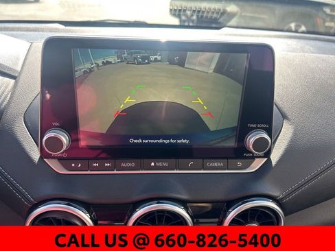 Used 2025 Nissan Sentra SV FWD image 18