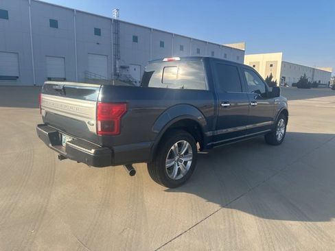Used 2018 Ford F150 Platinum w/ Equipment Group 701A Luxury image 5