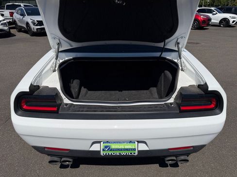 Used 2022 Dodge Challenger R/T RWD image 22