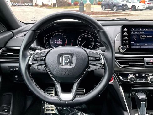 Used 2021 Honda Accord Sport image 5