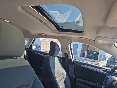 Used 2019 Ford Fusion SE AWD/4WD image 35