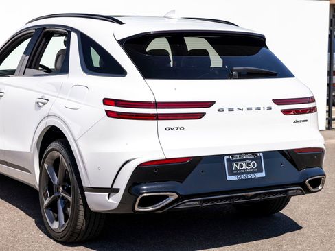 Used 2026 Genesis GV70 3.5T Sport Prestige AWD/4WD image 8