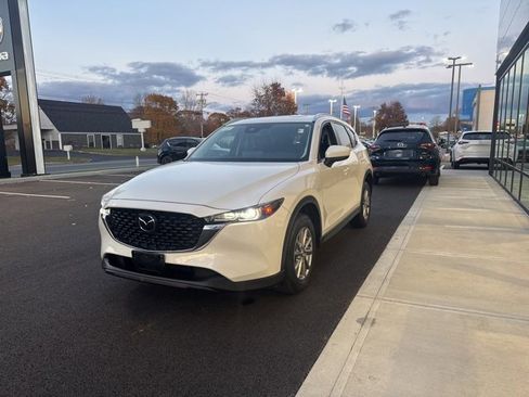 Used 2023 MAZDA CX-5 AWD 2.5 S w/ Preferred Package image 5