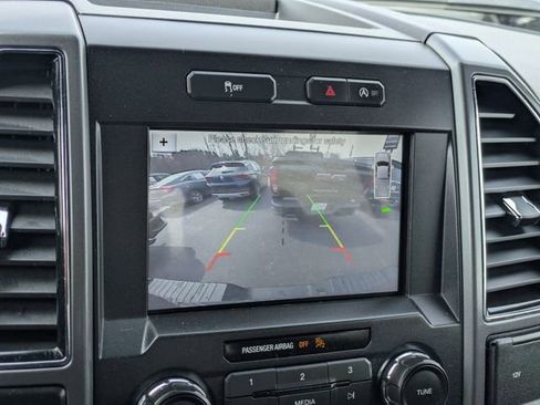 Used 2018 Ford F150 XLT w/ Equipment Group 302A Luxury image 22