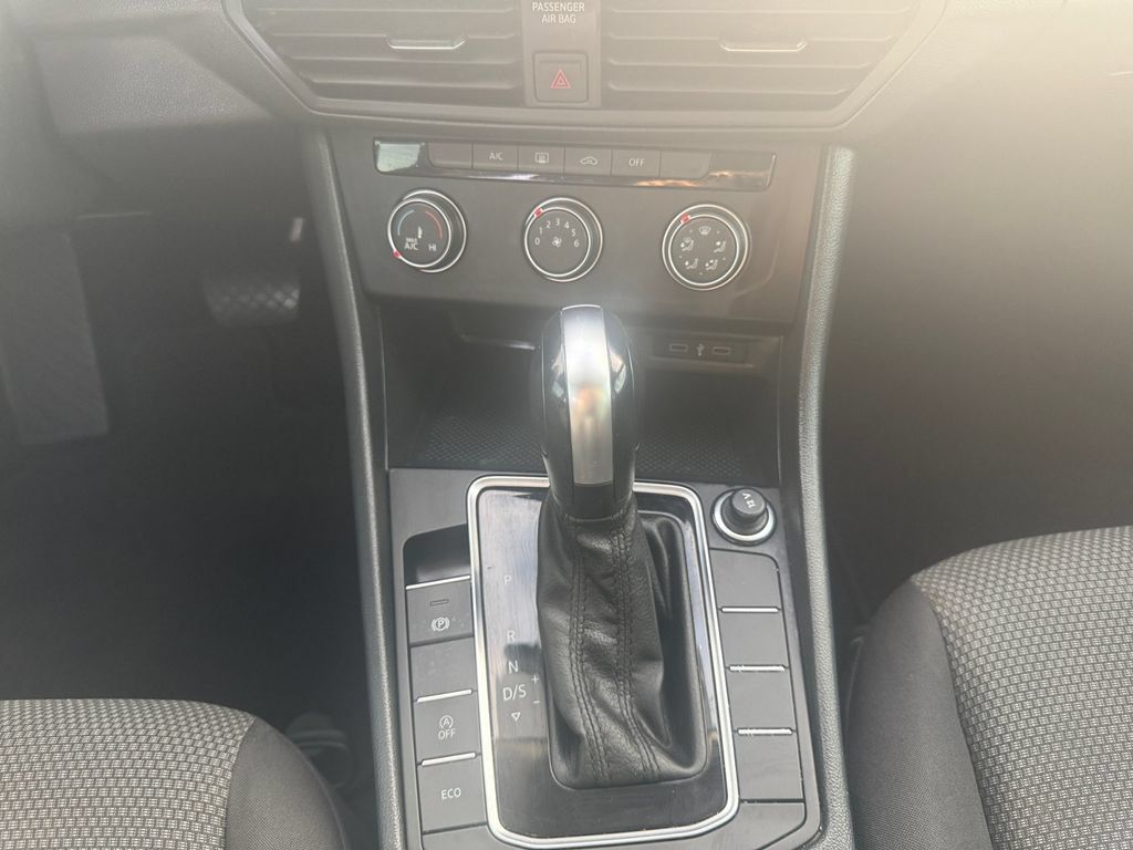 Used 2021 Volkswagen Jetta S FWD image 11