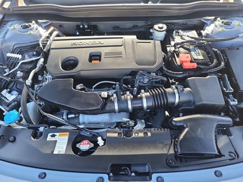 Used 2022 Honda Accord Sport image 29