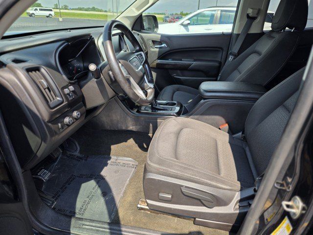 Used 2018 GMC Canyon SLE w/ SLE Convenience Package AWD/4WD image 2