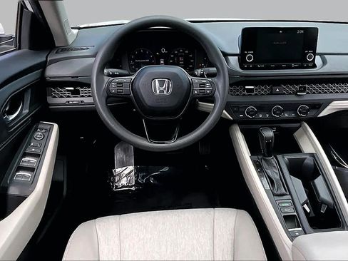 Used 2024 Honda Accord EX image 6