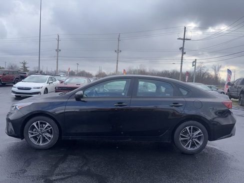 Used 2024 Kia Forte LXS image 4