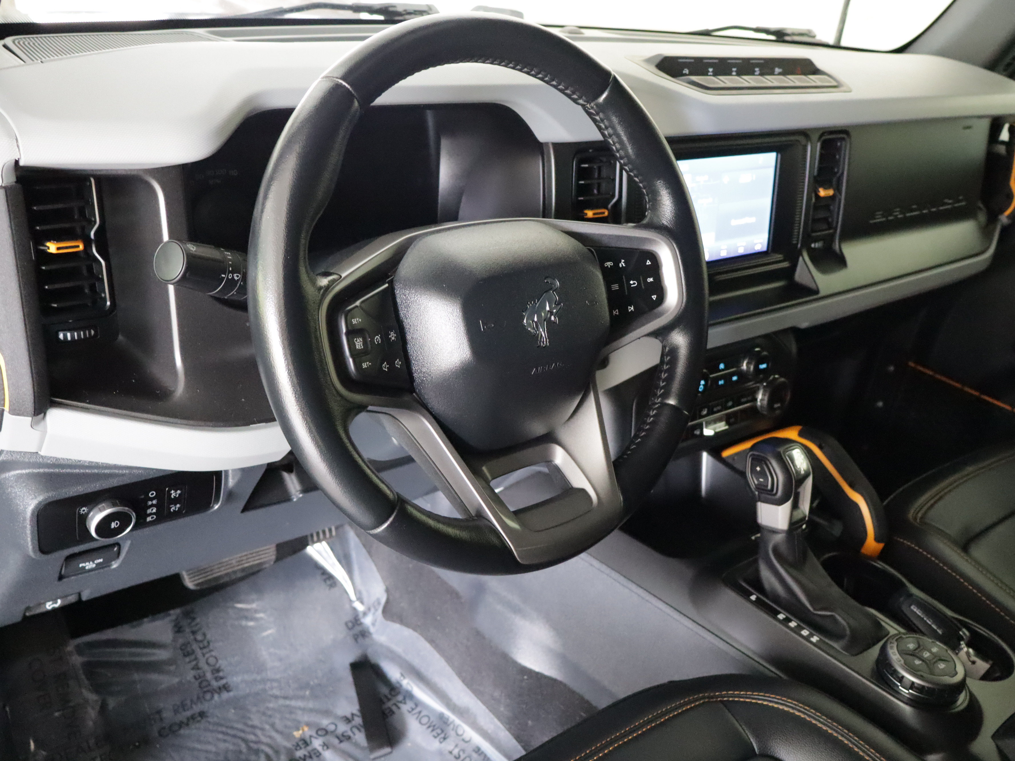 Used 2023 Ford Bronco Badlands AWD/4WD image 12