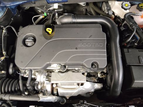 Used 2024 Chevrolet Malibu RS image 30