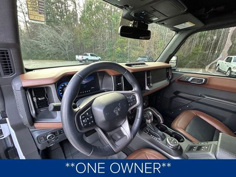 Used 2024 Ford Bronco Outer Banks w/ Sasquatch Package image 2