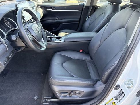 Used 2024 Toyota Camry XLE FWD image 20