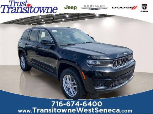 New 2026 Jeep Grand Cherokee Laredo X AWD/4WD image 1
